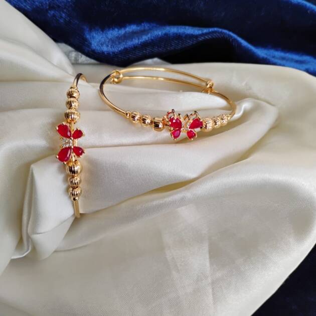 Swarna Bloom Bangle
