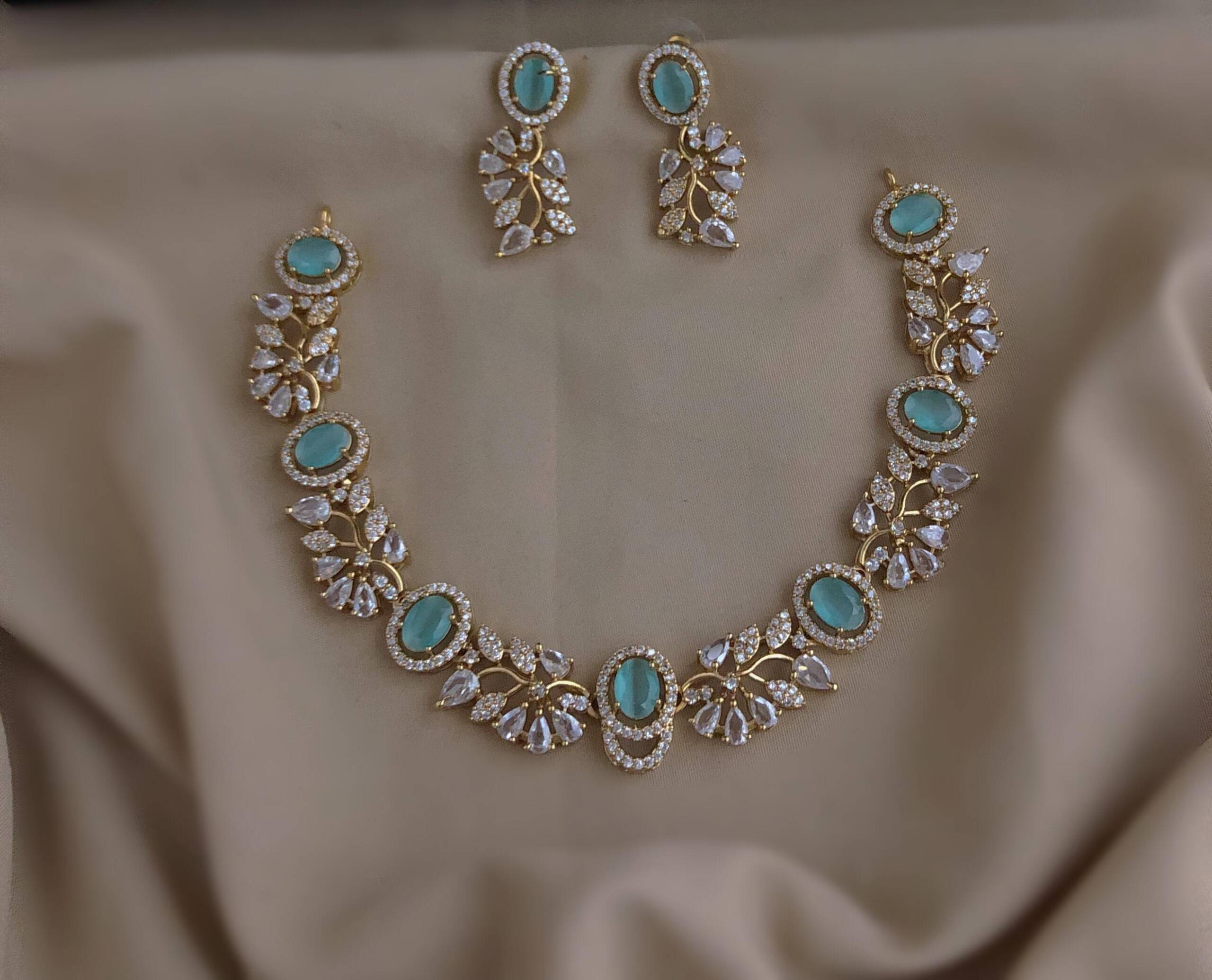 Stone Necklace And Earrings Set